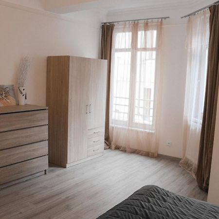 קרלובי וארי Apartments Moravska 24 מראה חיצוני תמונה