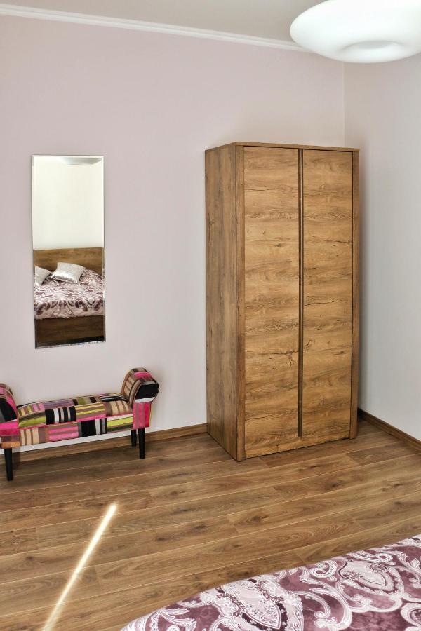 קרלובי וארי Apartments Moravska 24 מראה חיצוני תמונה