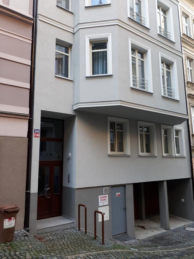 קרלובי וארי Apartments Moravska 24 מראה חיצוני תמונה