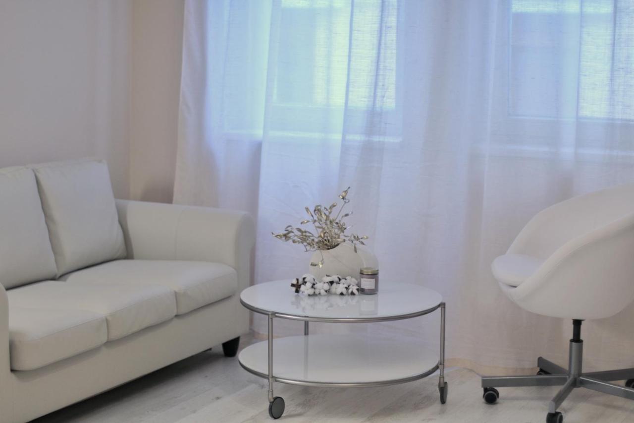 קרלובי וארי Apartments Moravska 24 מראה חיצוני תמונה